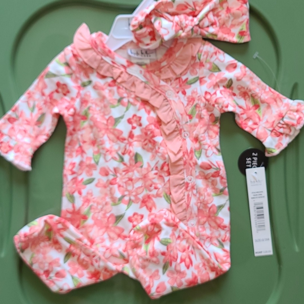 Nicole Miller onesie with headband 0-3 months